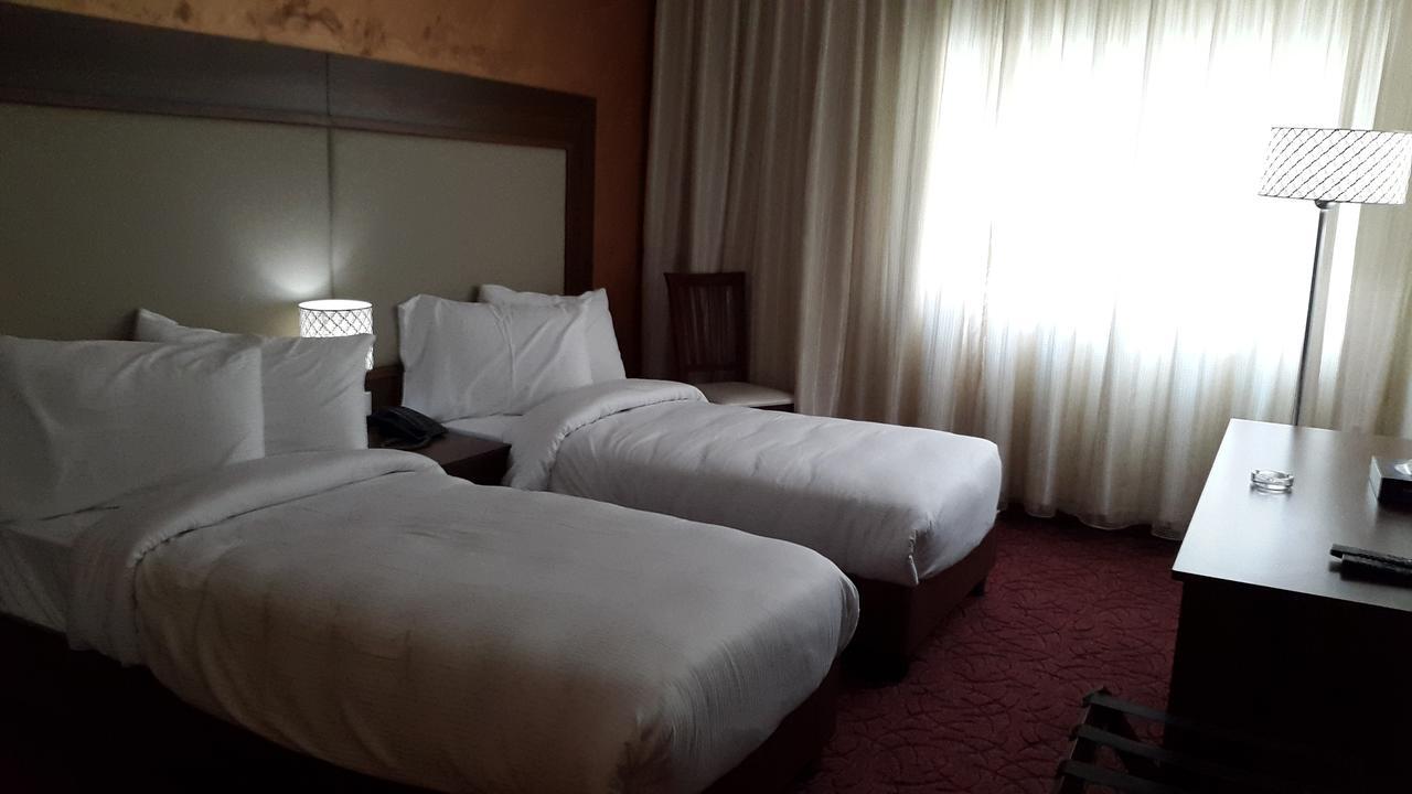 President Hotel 安曼 外观 照片